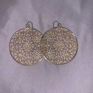 Flower gold earrings